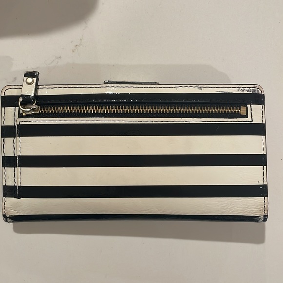 Kate Spade Wallet - Picture 3 of 3